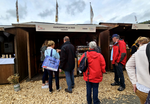 fTDM-6e stand fromagerie-de-la-suze corgemont 2 (2537 visites) fTDM-6e stand fromagerie-de-la-suze corgemont 2