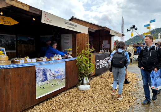 fTDM-6e stand fromages-d-alpage du-lauuberhorn (2700 visites) fTDM-6e stand fromages-d-alpage du-lauuberhorn